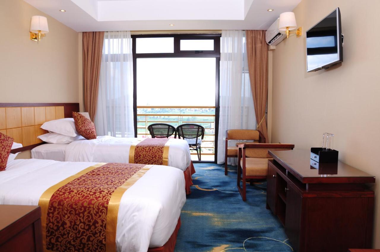 Hotel Triangle Mbarara Ngoại thất bức ảnh