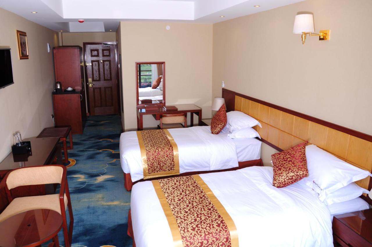 Hotel Triangle Mbarara Ngoại thất bức ảnh
