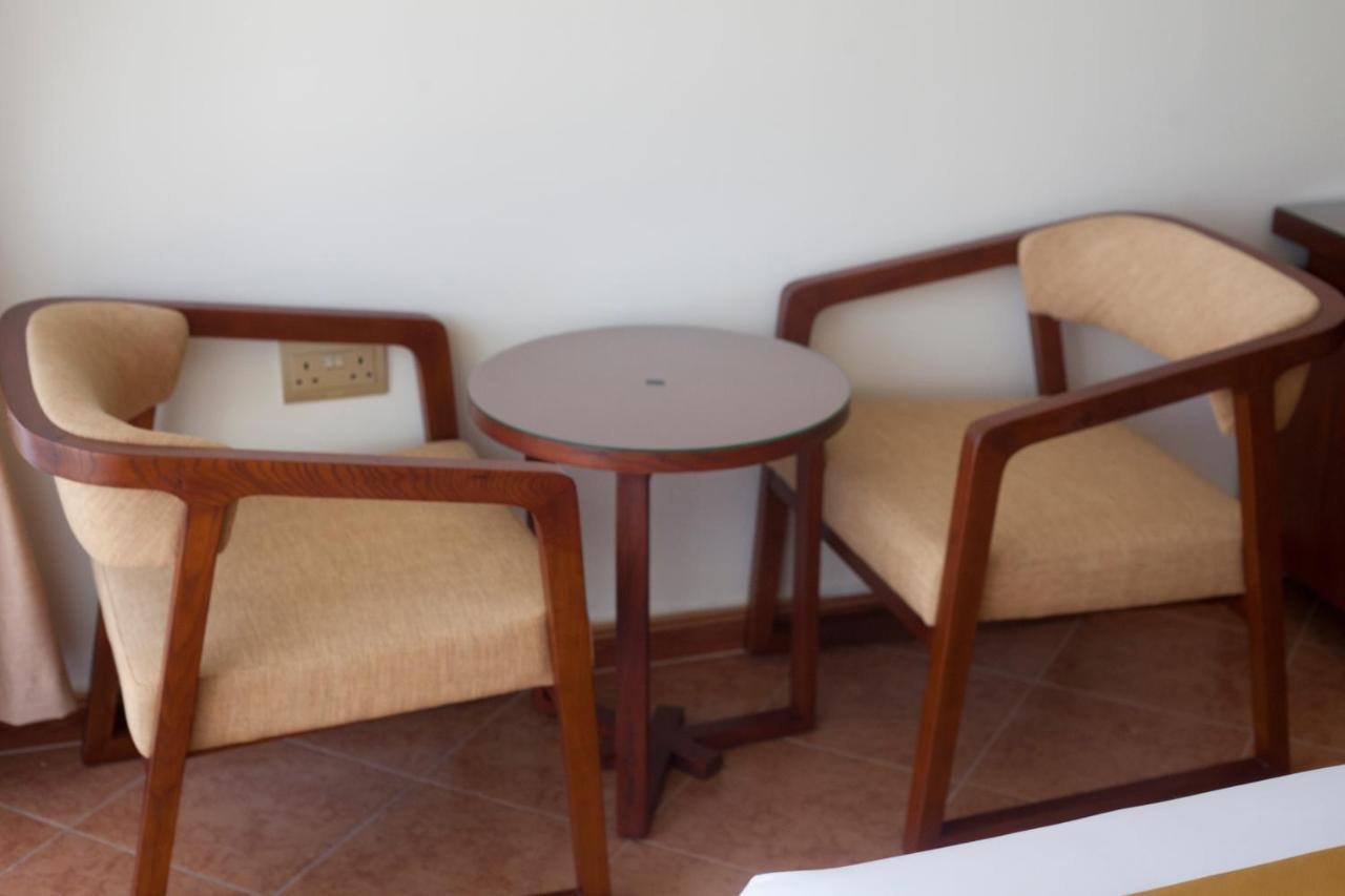 Hotel Triangle Mbarara Ngoại thất bức ảnh
